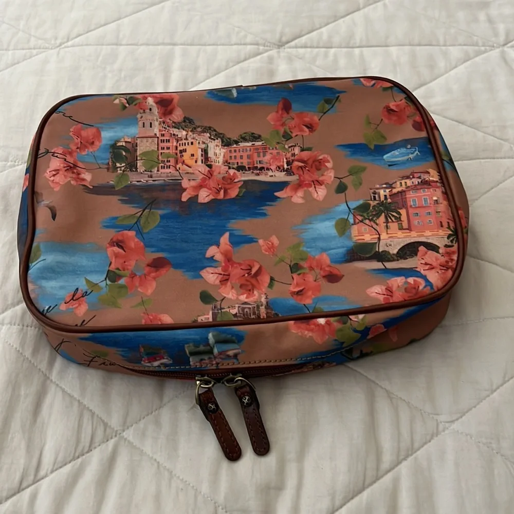 Patricia Nash travel bag French Riviera zip around hanging make up bag - Picture 3 of 16